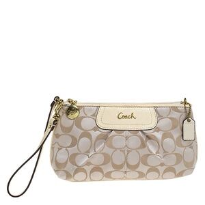 Coach Ashley large wristlet clutch in ivory khaki signature